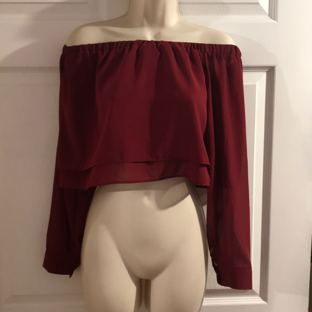 Off Shoulder Long Sleeve Chiffon Cropped Top - Picture 7 of 8